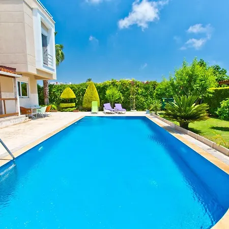 Paradise Town Art Belek