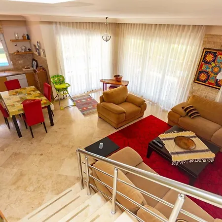 Paradise Town Art Villa